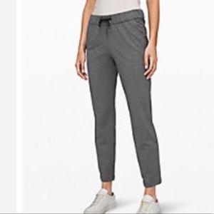 Lululemon on the fly pants